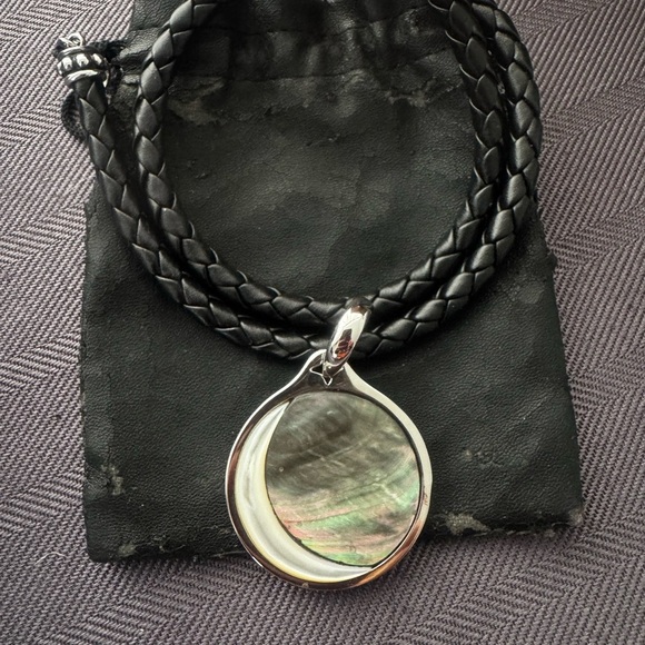 Jewelry - Elegant Silver and Black Pendant Necklace